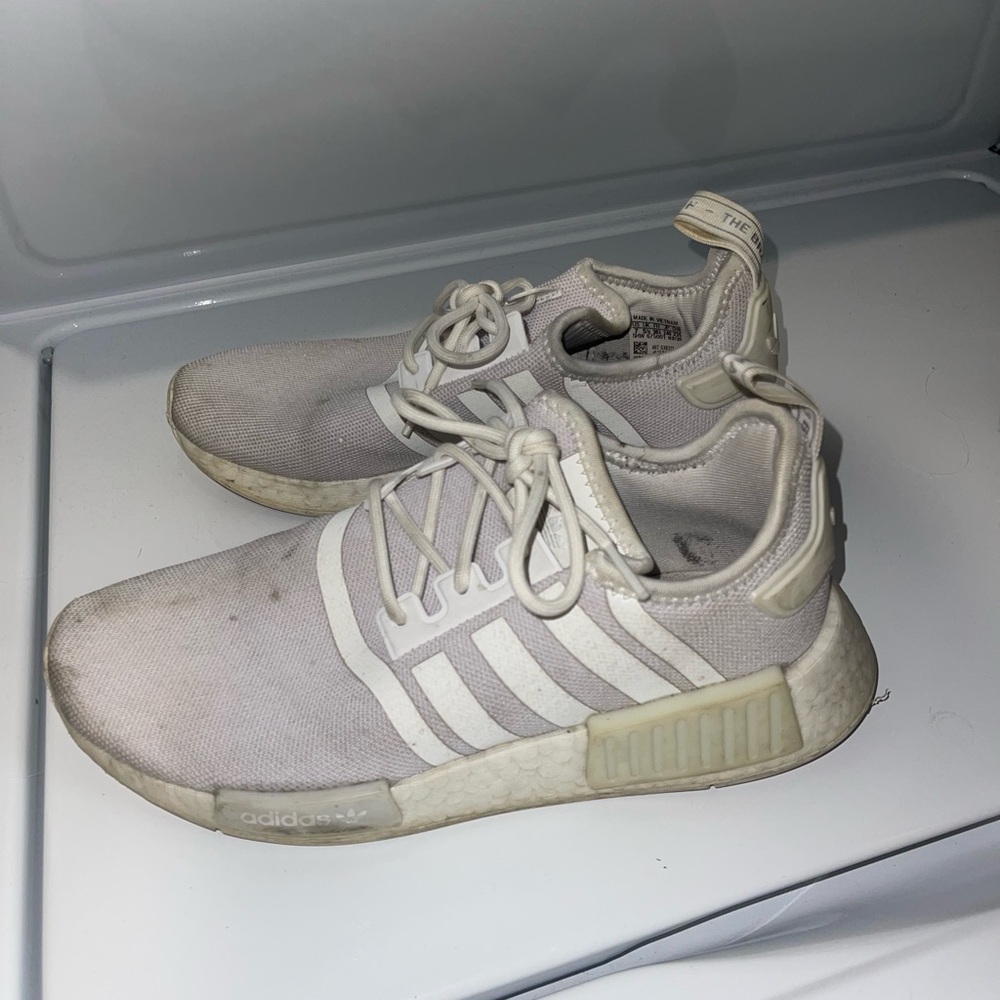 Adidas NMD R1 - Picture 2 of 5